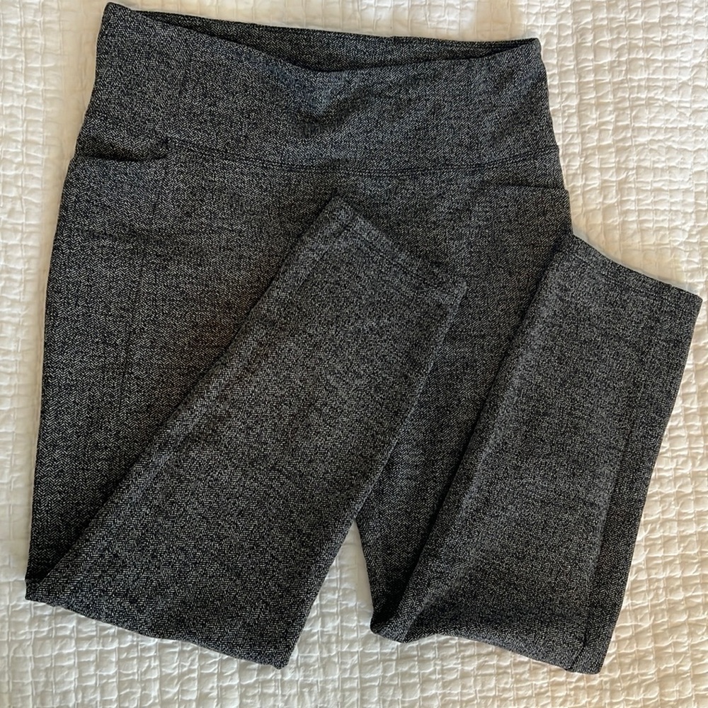 Athleta leggings
